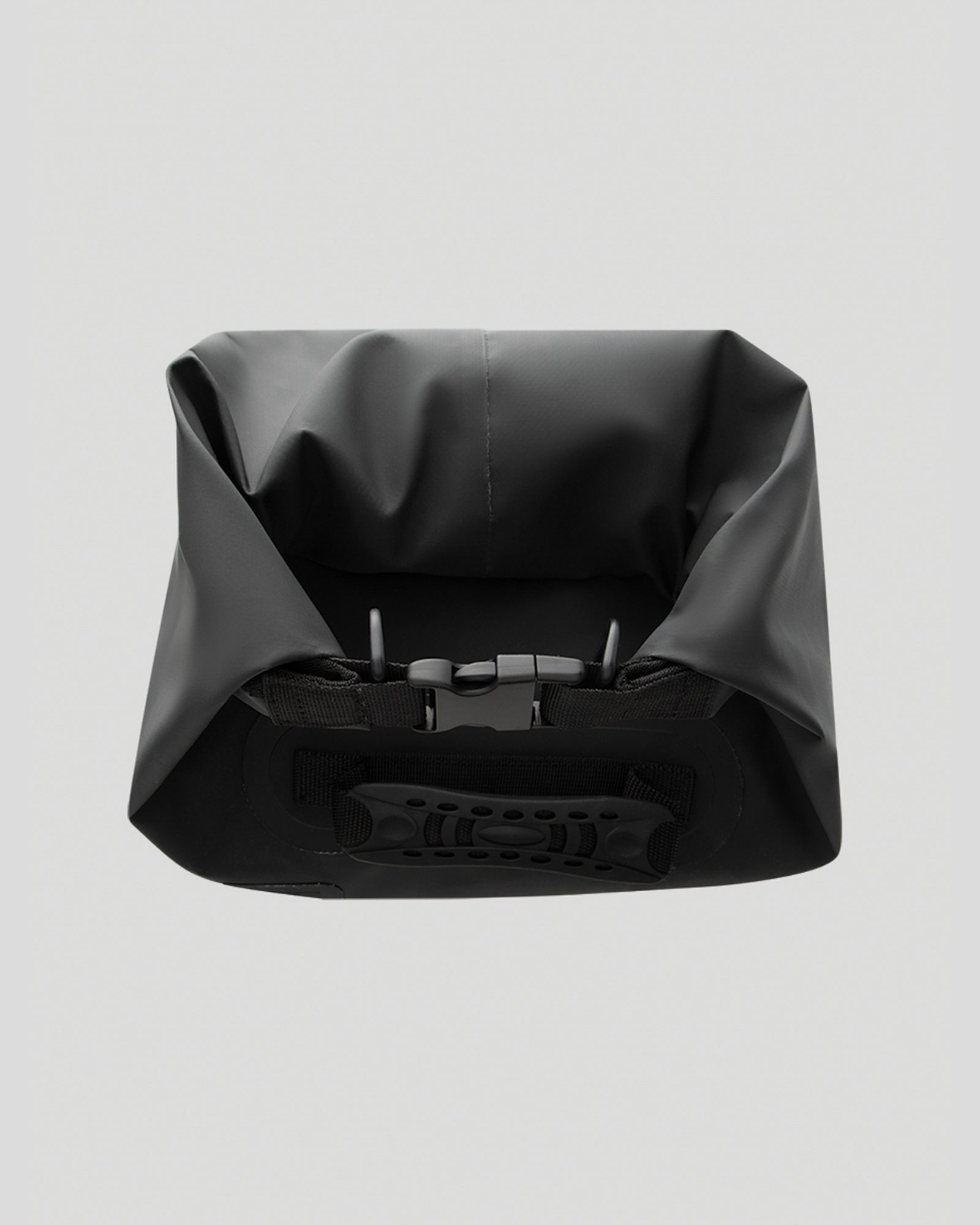 SEAT BAG / HECKTASCHE BLACK