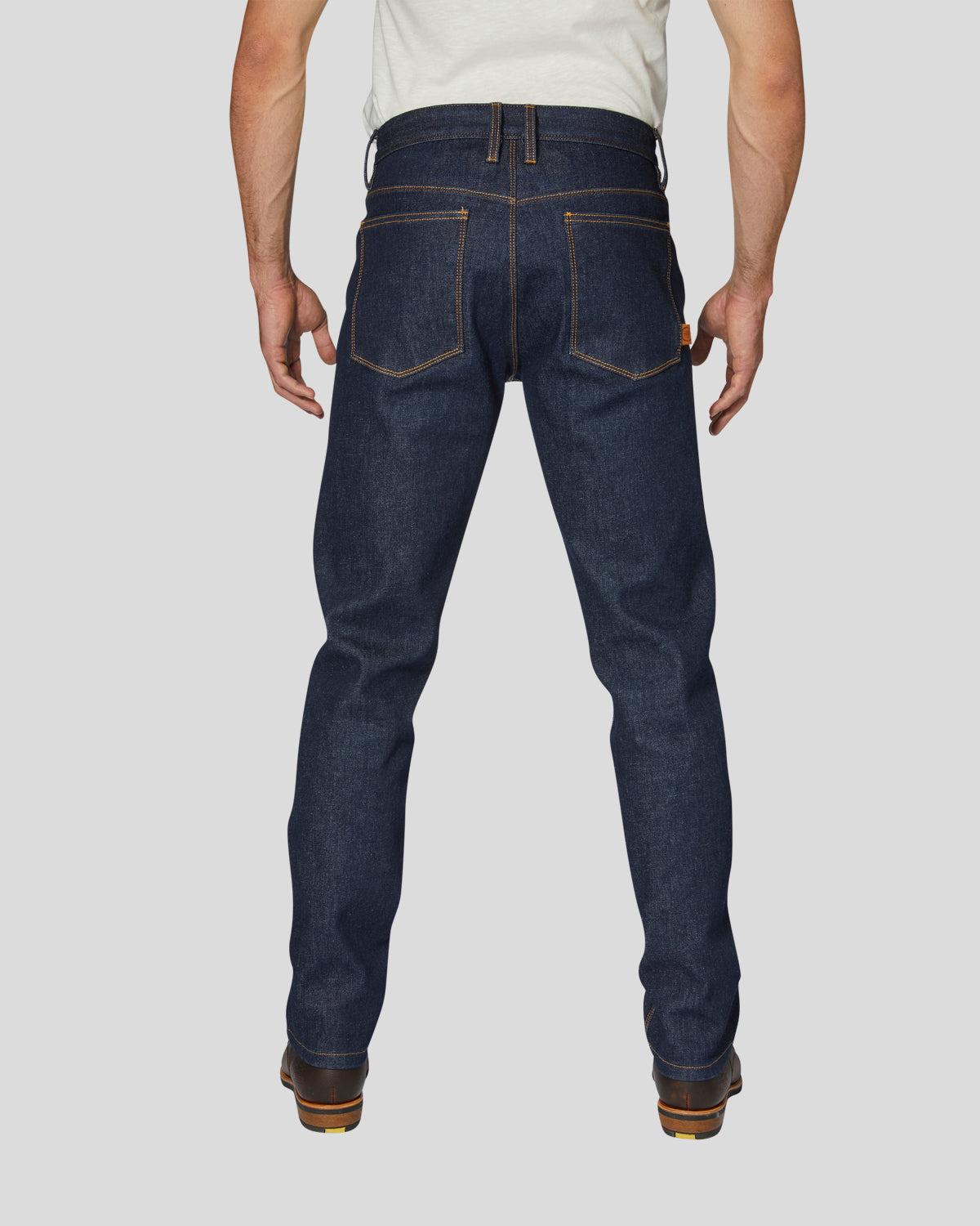 Revolution Tapered Slim (AAA)