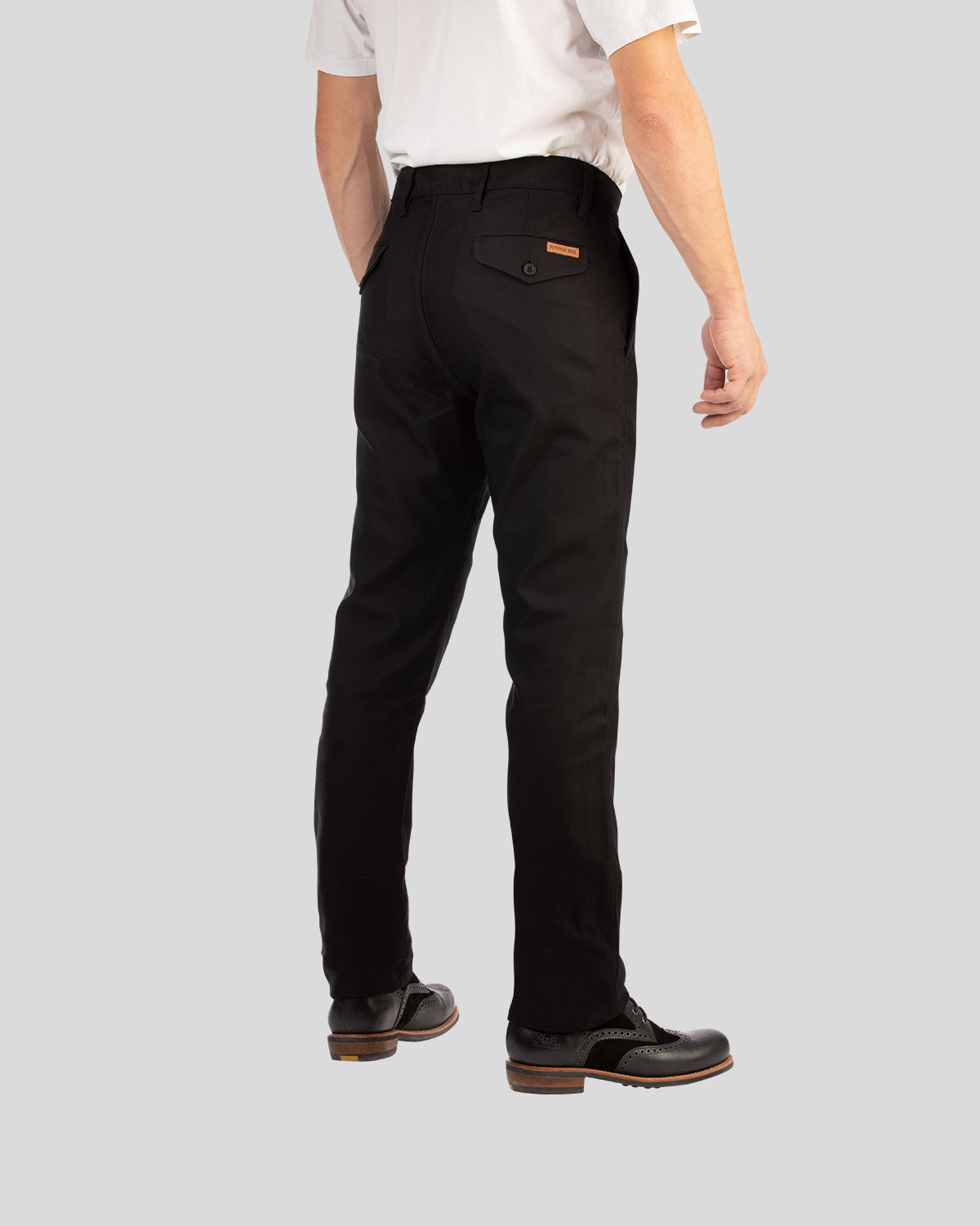 CHINO Black